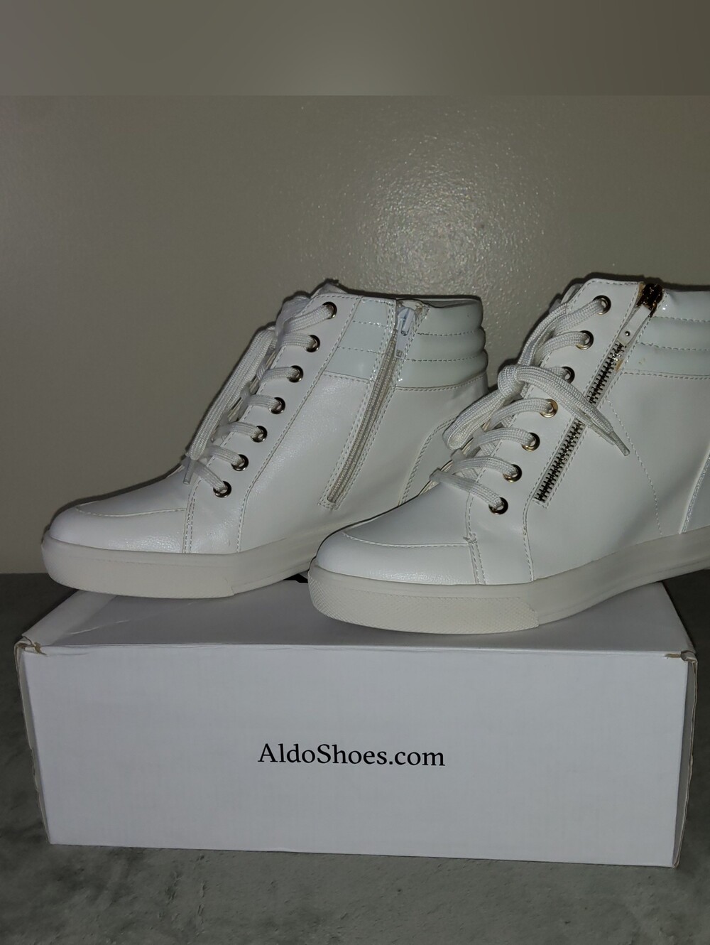 * Aldo Women's Kaia Hidden Wedge Zipper Fashion Sneakers White Size 11 - Picture 6 of 12
